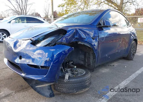 2023 Tesla Model Y Awd/Long Range Dual Motor All-Wheel Drive from USA, damaged, VIN 7SAYGDEE7PF814879